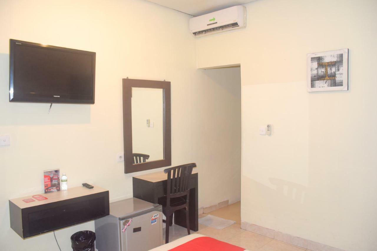 Hotel Reddoorz Near Ngurah Rai Airport