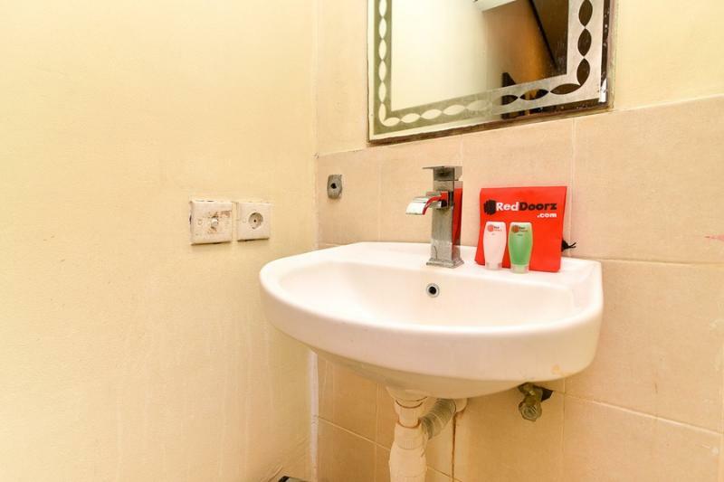 Hotel Reddoorz Near Ngurah Rai Airport Kuta (Bali)